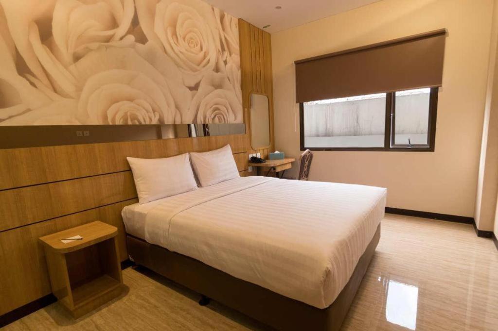 Mine Home Hotel By Sovia Bandung Eksteriør billede